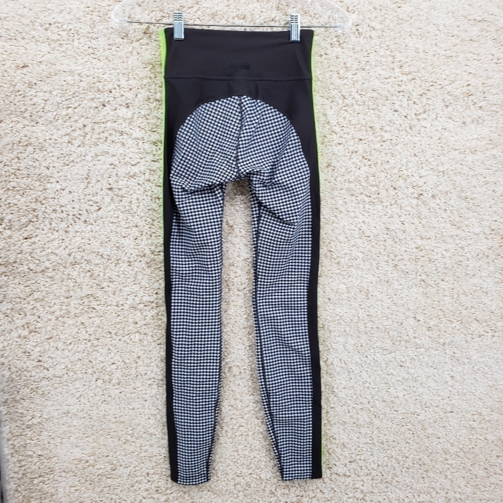 𝅺NYLORA women US XS Ardwell leggings black white houndstooth green stripe - Picture 5 of 11
